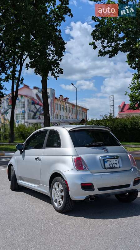 Хэтчбек Fiat 500 2011 в Киеве
