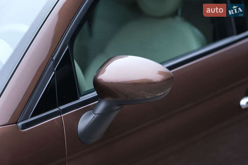 Хэтчбек Fiat 500 2015 в Львове