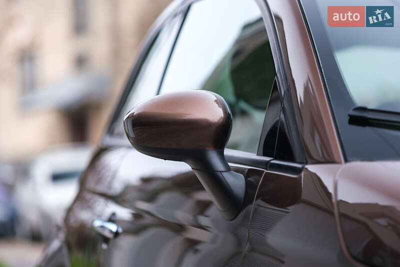 Хэтчбек Fiat 500 2015 в Львове