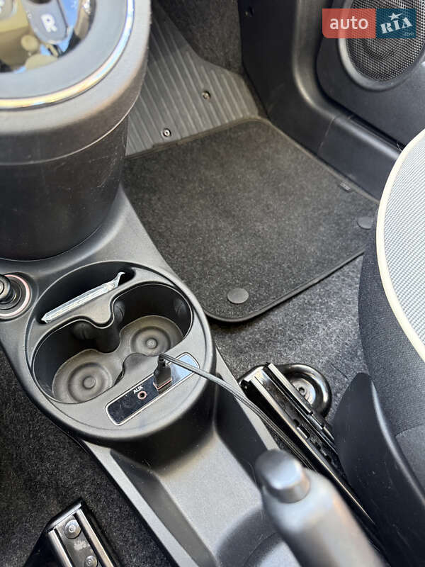Хэтчбек Fiat 500 2017 в Львове