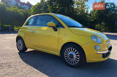 Хэтчбек Fiat 500 2010 в 