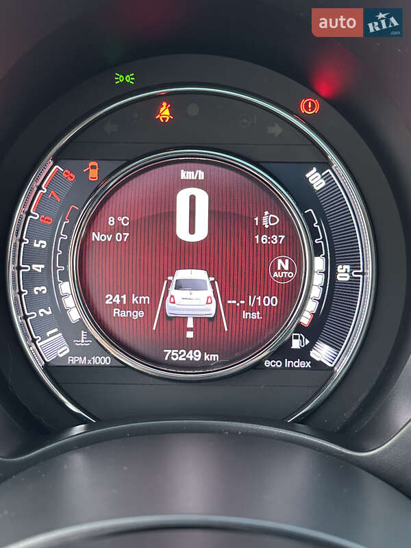 Хетчбек Fiat 500 2016 в Львові