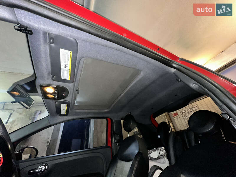 Хэтчбек Fiat 500 2011 в Львове