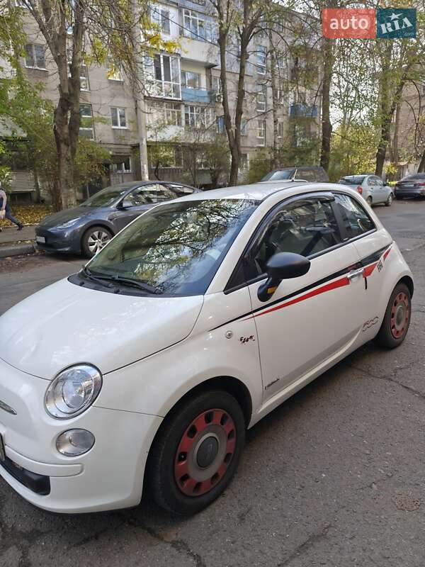 Fiat 500 2011