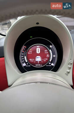 Хэтчбек Fiat 500 2015 в Киеве