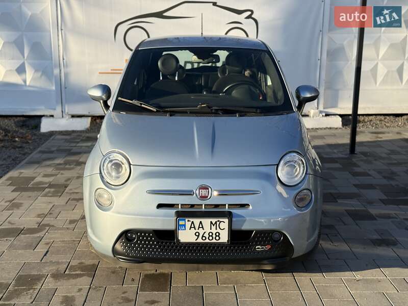 Хэтчбек Fiat 500 2015 в Киеве