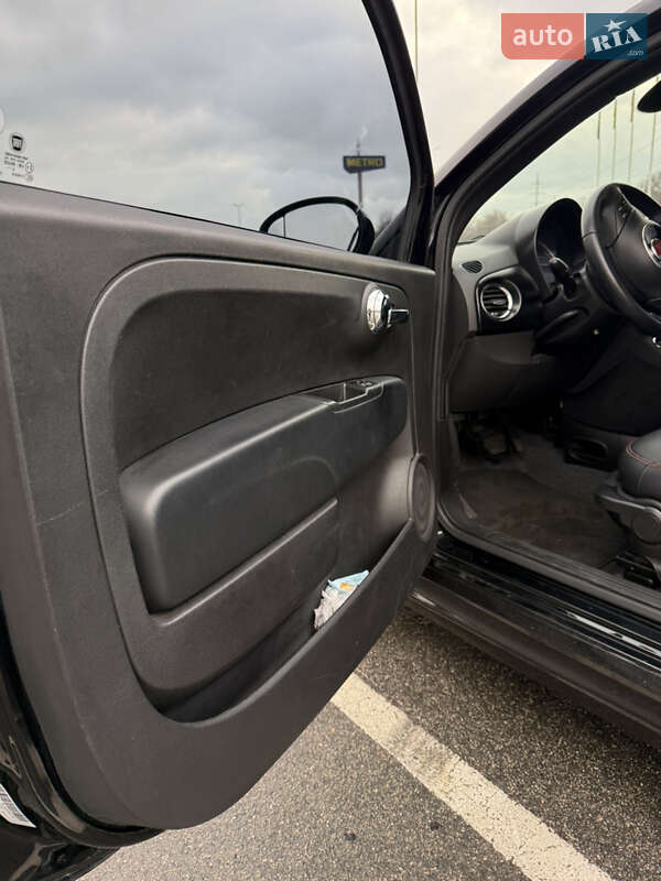 Хэтчбек Fiat 500 2014 в Запорожье