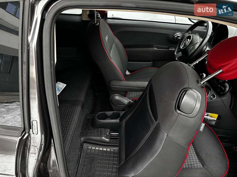 Хэтчбек Fiat 500 2017 в Киеве