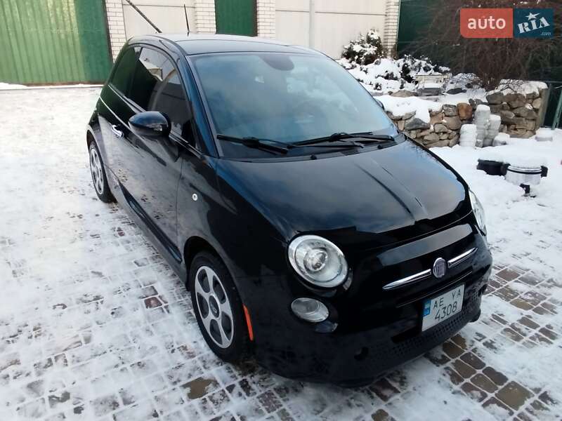 Хэтчбек Fiat 500 2014 в Запорожье
