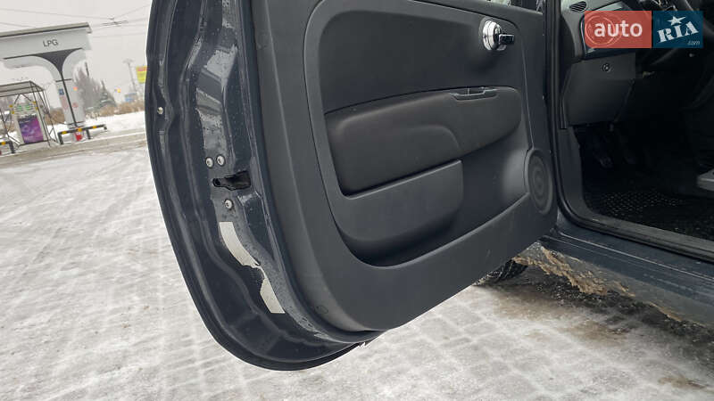 Хэтчбек Fiat 500 2017 в Киеве