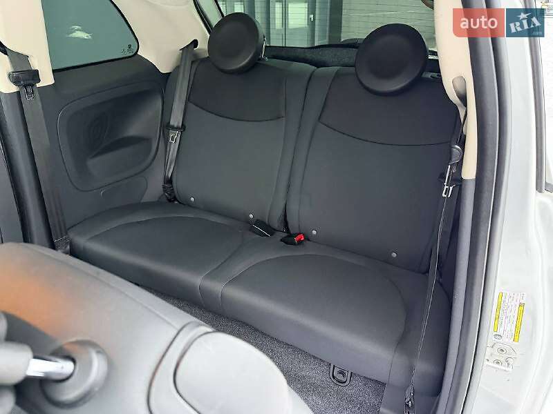 Хетчбек Fiat 500 2013 в Києві
