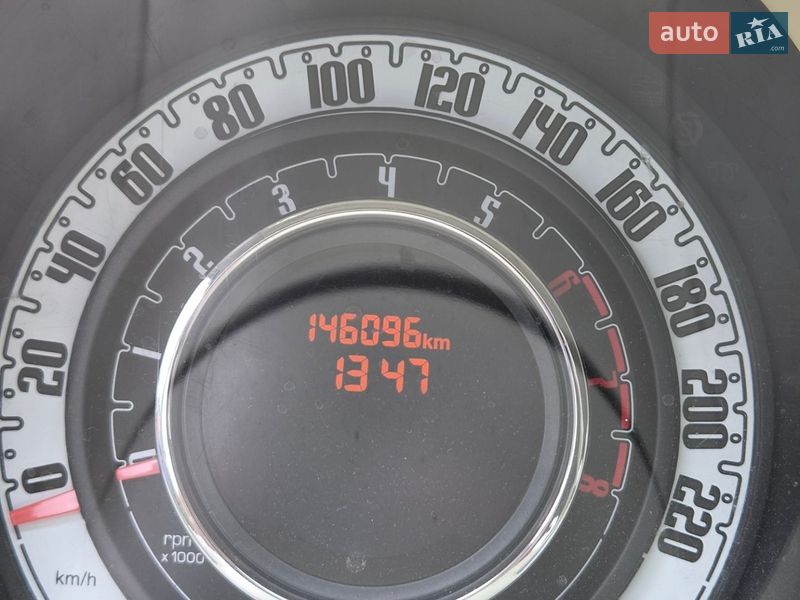 Хэтчбек Fiat 500 2012 в Львове