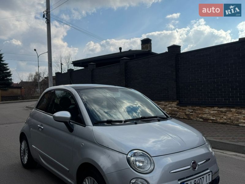 Хетчбек Fiat 500 2010 в Києві