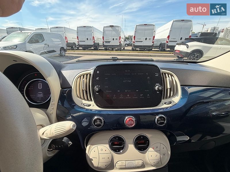 Хетчбек Fiat 500 2017 в Києві