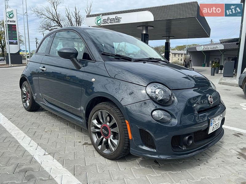Хэтчбек Fiat 500 2018 в Львове