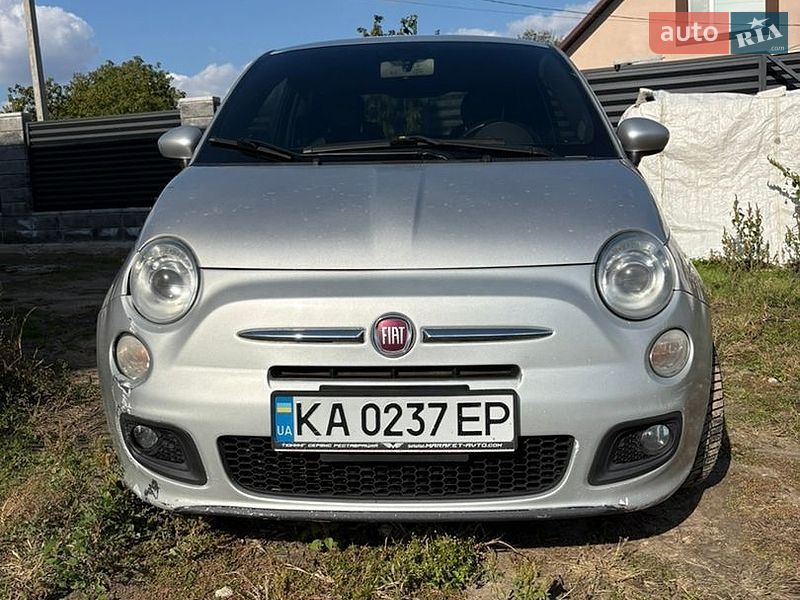 Хэтчбек Fiat 500 2011 в Киеве