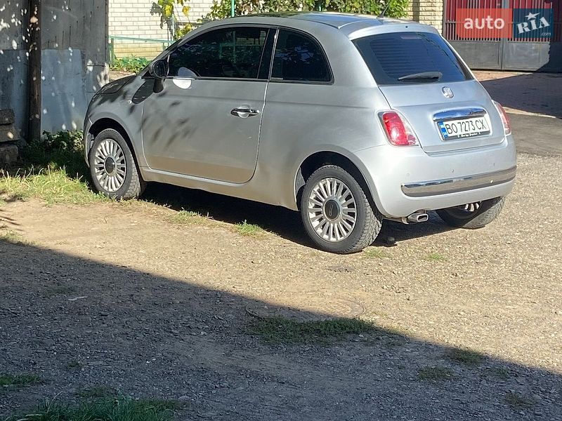 Хетчбек Fiat 500 2008 в Чернівцях