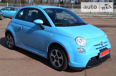 Хэтчбек Fiat 500e 2015 в Киеве