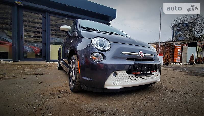 Хетчбек Fiat 500e 2016 в Києві