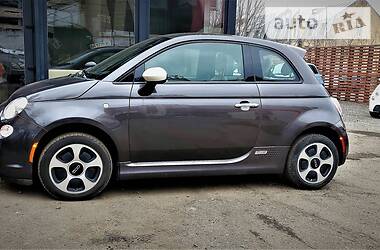 Хэтчбек Fiat 500e 2016 в 