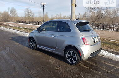 Купе Fiat 500e 2015 в Києві