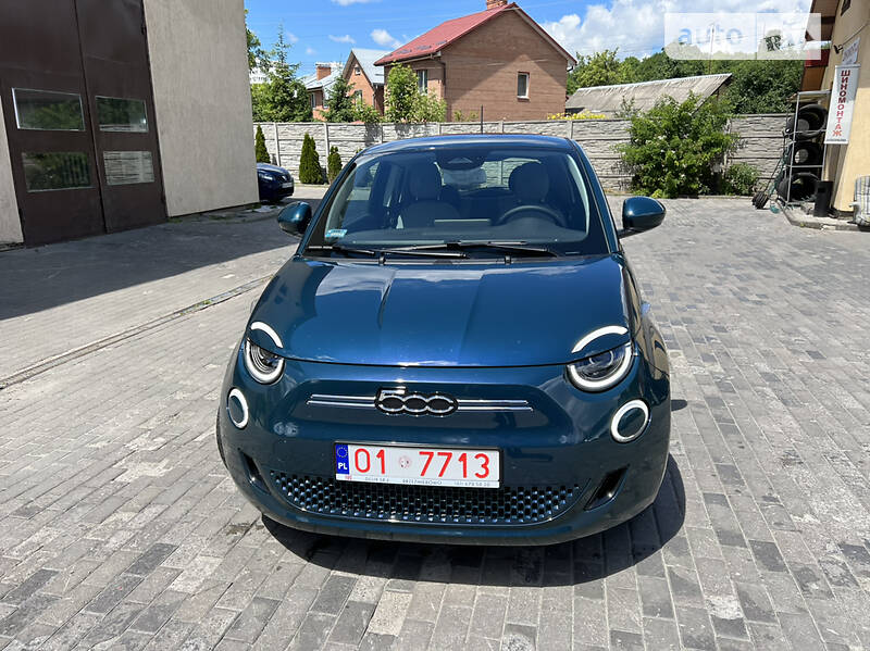 Хэтчбек Fiat 500e 2021 в Львове