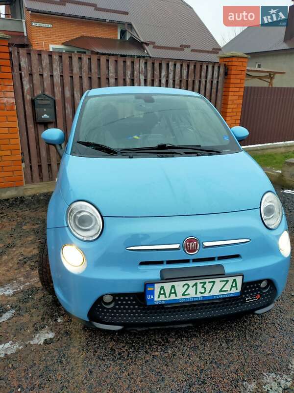 Хетчбек Fiat 500e 2016 в Луцьку фото 3 Хетчбек Fiat 500e 2016 в Луцьку