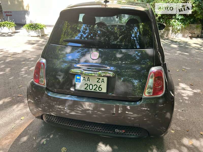 Хэтчбек Fiat 500e 2014 в Киеве