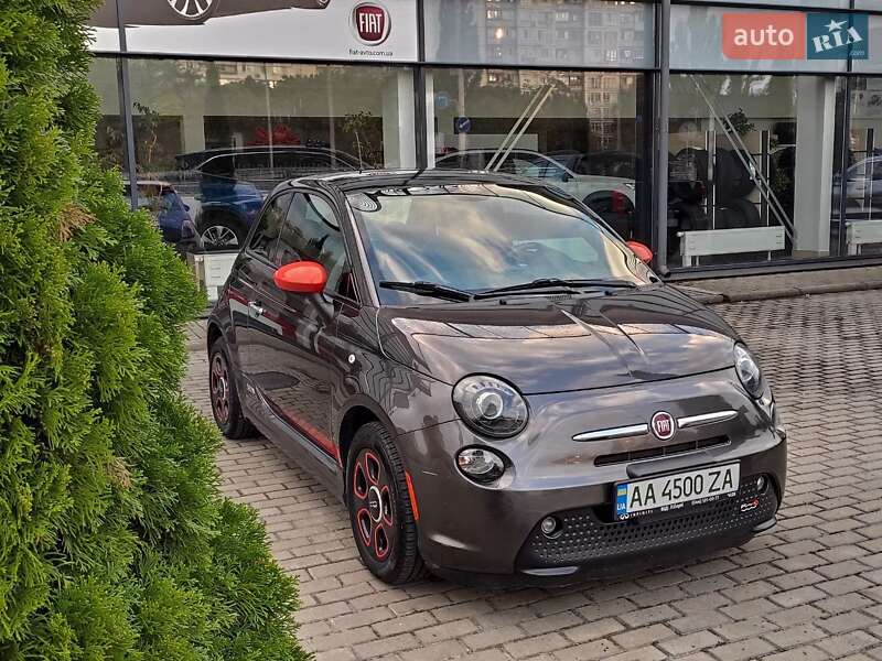 Хэтчбек Fiat 500e 2014 в Киеве
