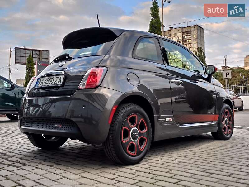 Хэтчбек Fiat 500e 2014 в Киеве