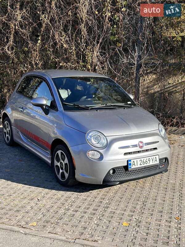 Хэтчбек Fiat 500e 2016 в Киеве фото 9 Хэтчбек Fiat 500e 2016 в Киеве
