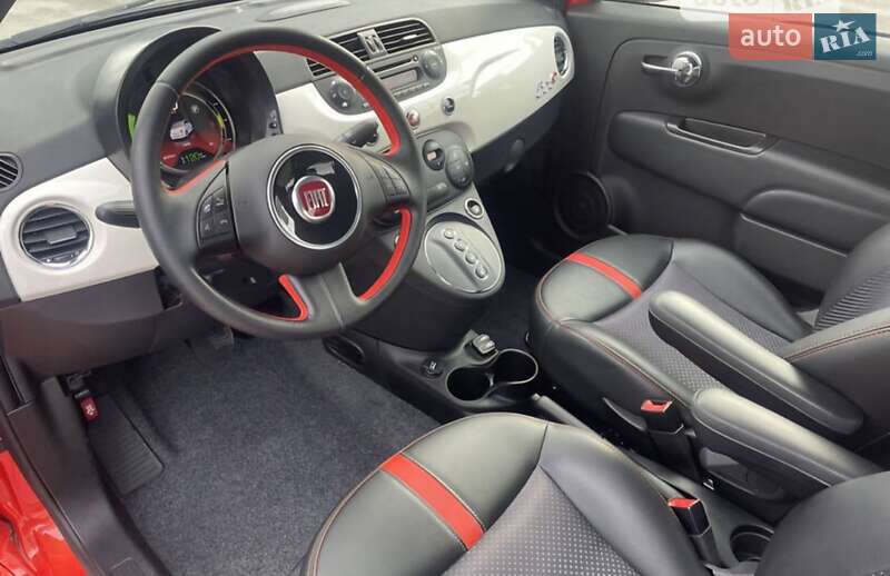 Хэтчбек Fiat 500e 2015 в Киеве