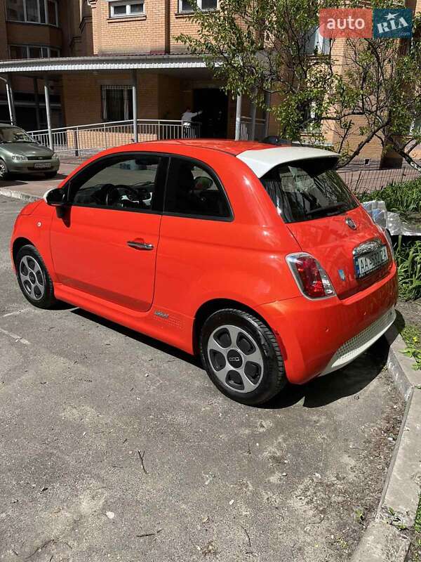 Хэтчбек Fiat 500e 2015 в Киеве