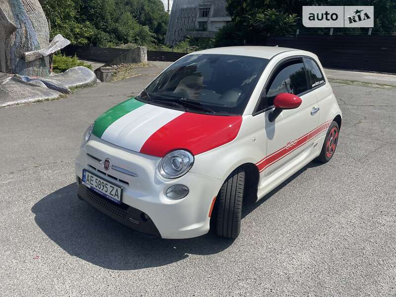 Хэтчбек Fiat 500e 2019 в Днепре