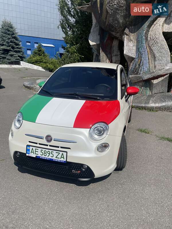 Хэтчбек Fiat 500e 2019 в Днепре