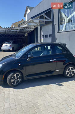 Хэтчбек Fiat 500e 2013 в 