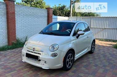 Хэтчбек Fiat 500e 2013 в Киеве