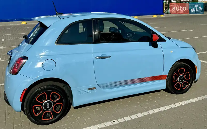 Fiat 500e 2016