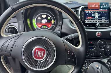 Хэтчбек Fiat 500e 2019 в 