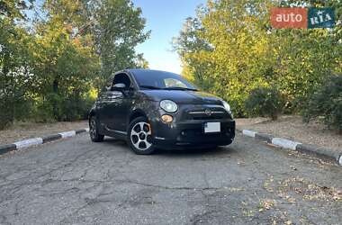 Хетчбек Fiat 500e 2015 в Запоріжжі