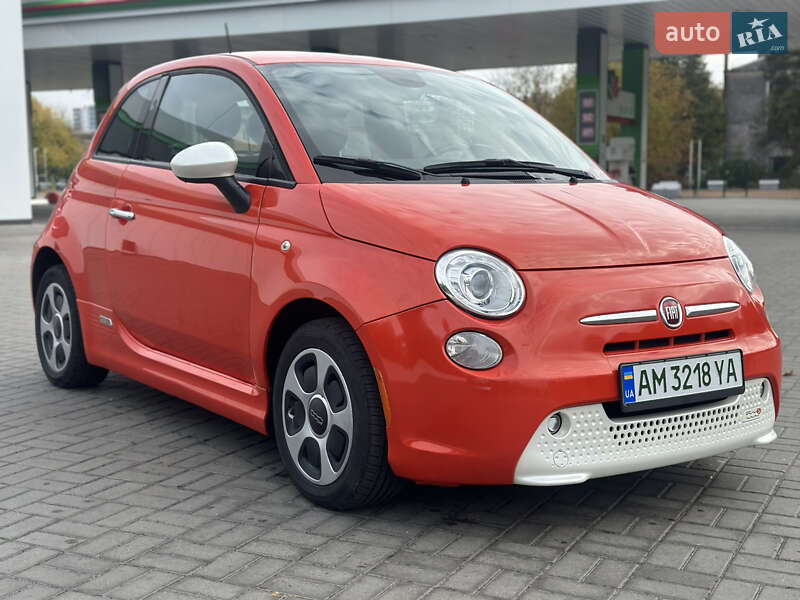 Хэтчбек Fiat 500e 2015 в Житомире