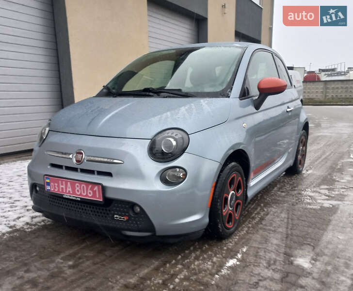 Хэтчбек Fiat 500e 2015 в Радехове