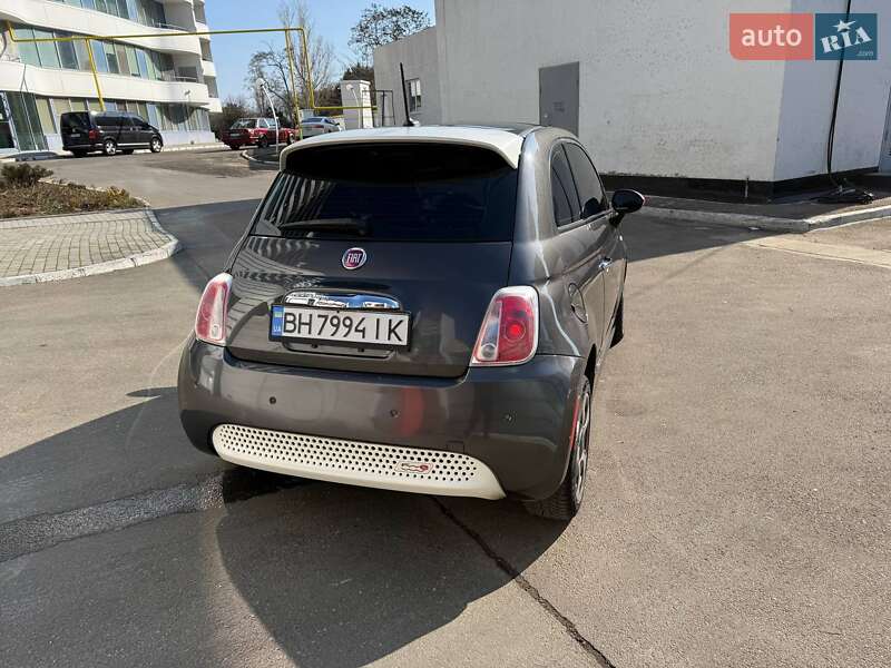 Fiat 500e 2015