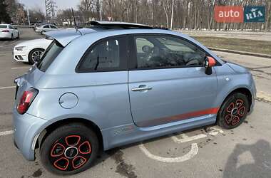 Хэтчбек Fiat 500e 2014 в 