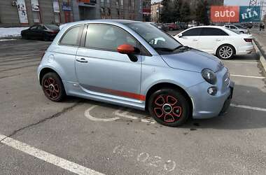 Хэтчбек Fiat 500e 2014 в 