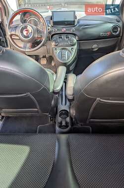 Хэтчбек Fiat 500e 2014 в 
