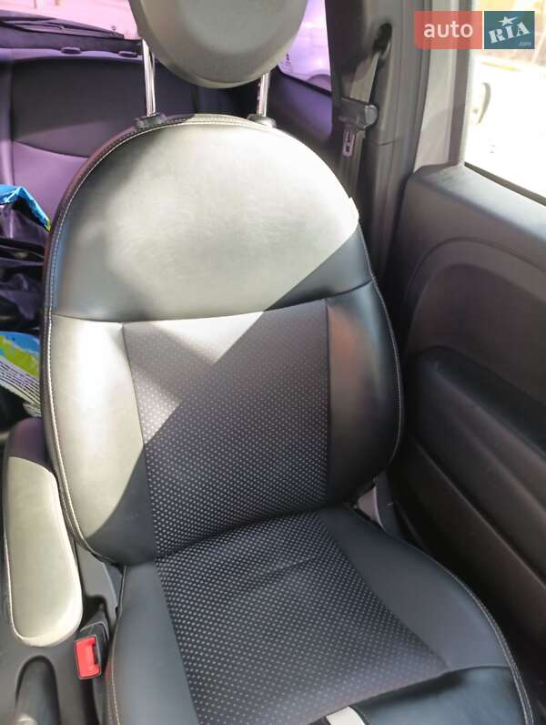 Хэтчбек Fiat 500e 2016 в Гребенках фото 8 Хэтчбек Fiat 500e 2016 в Гребенках