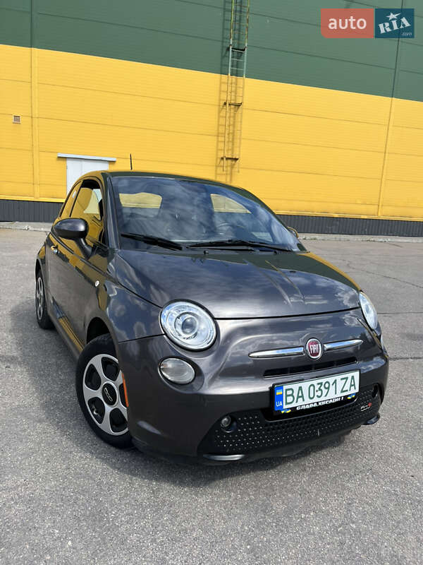 Хетчбек Fiat 500e 2015 в Кропивницькому