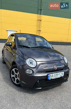 Хэтчбек Fiat 500e 2015 в 