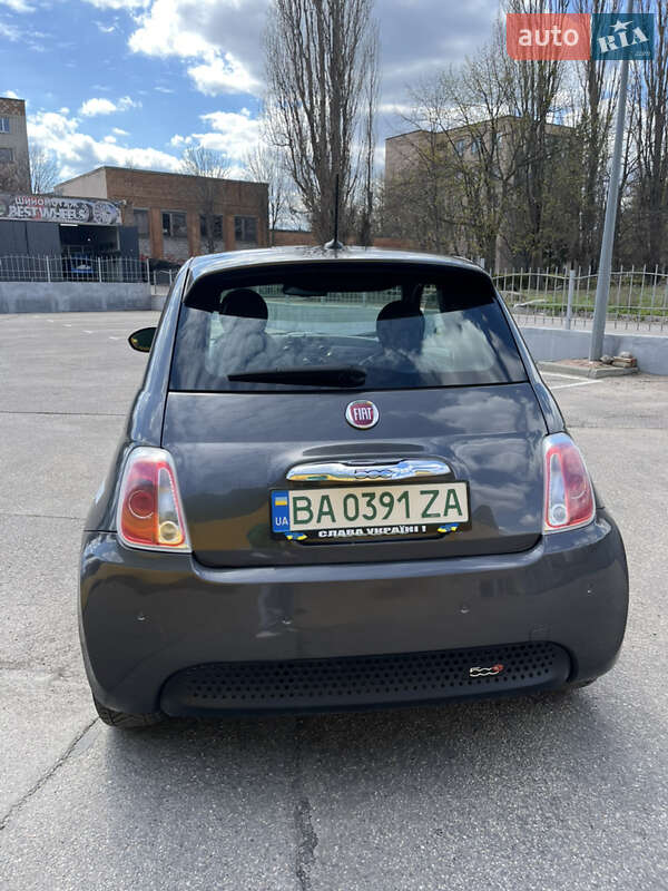 Хетчбек Fiat 500e 2015 в Кропивницькому